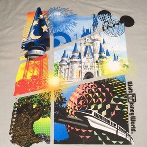 NWOT - DISNEY tee!